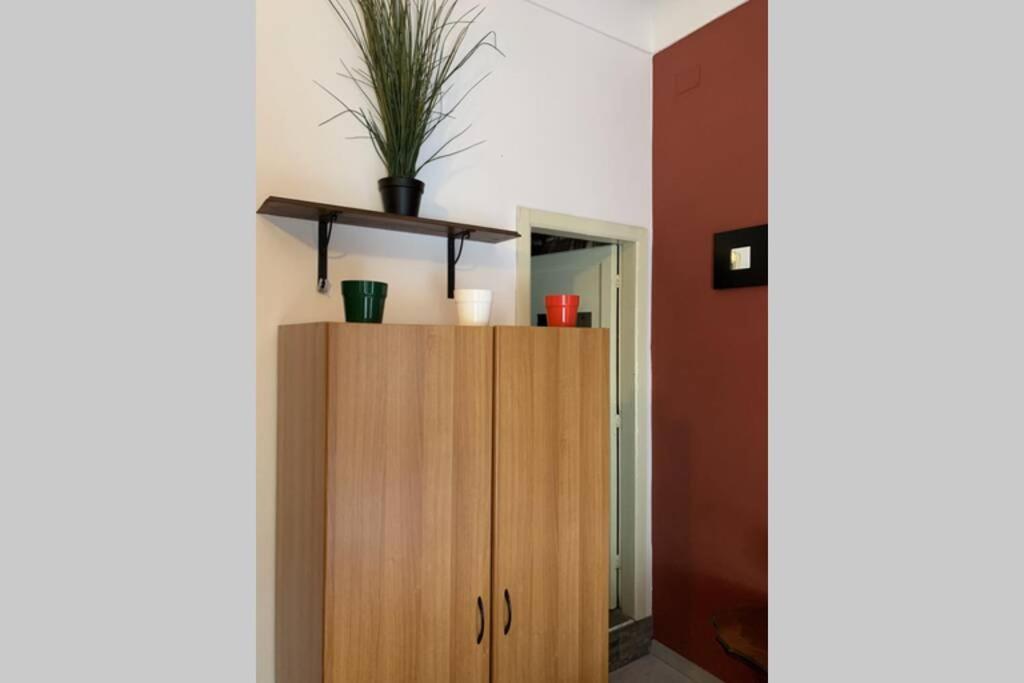"Little Sicilian Home"-Room With A Private Bathroom & Kitchen -Fridge - And Shared A Beautiful Terrace On Hostel Taormina Center Luaran gambar