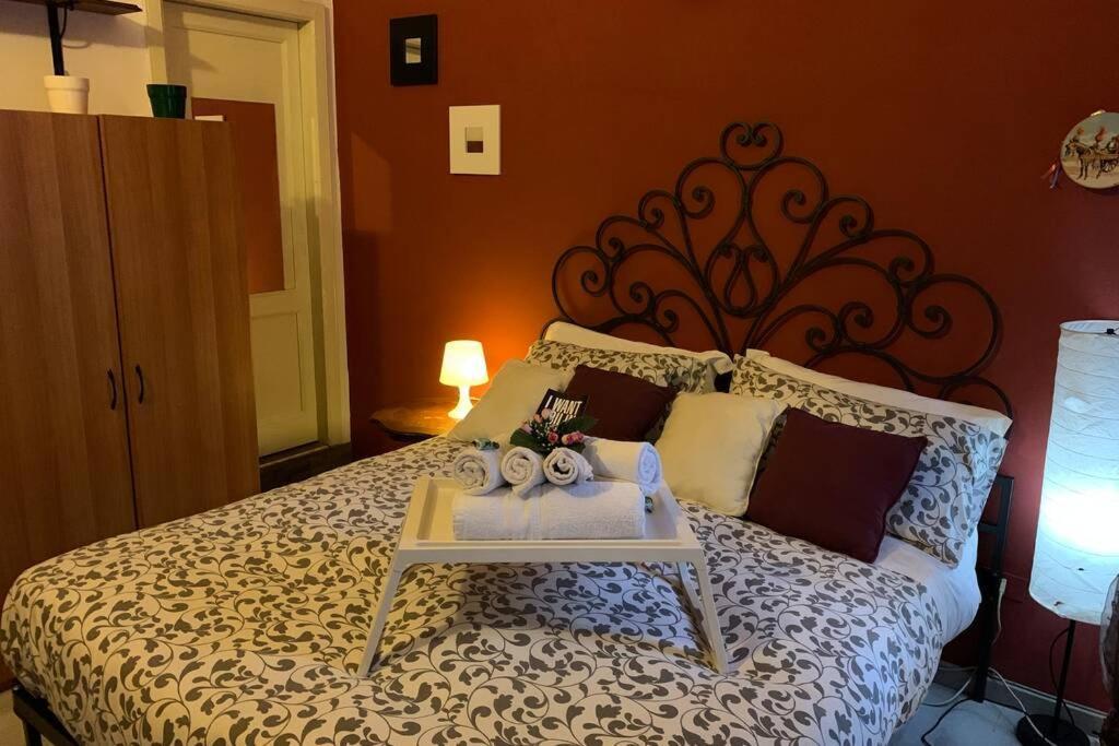 "Little Sicilian Home"-Room With A Private Bathroom & Kitchen -Fridge - And Shared A Beautiful Terrace On Hostel Taormina Center Luaran gambar