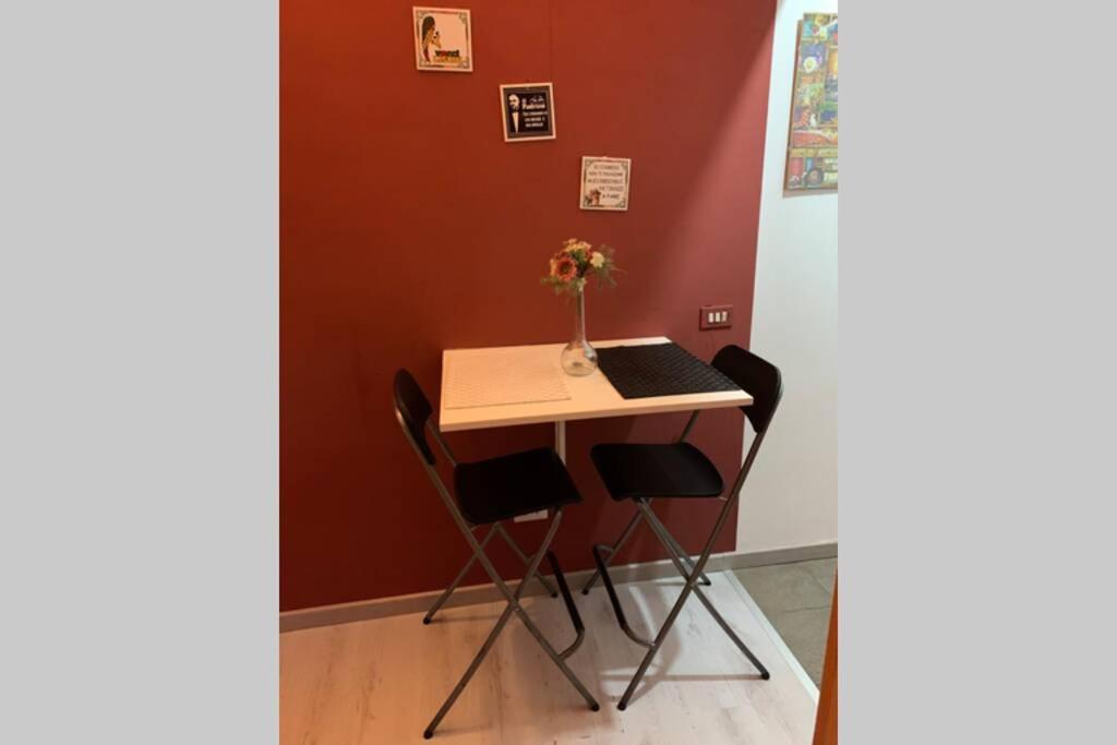 "Little Sicilian Home"-Room With A Private Bathroom & Kitchen -Fridge - And Shared A Beautiful Terrace On Hostel Taormina Center Luaran gambar