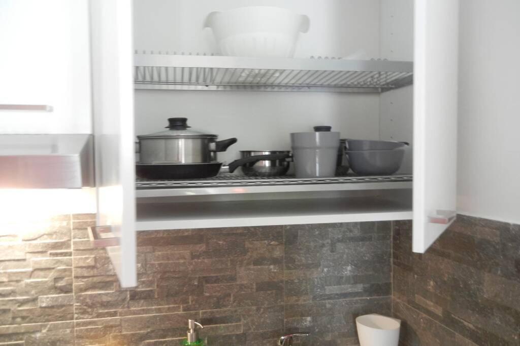 "Little Sicilian Home"-Room With A Private Bathroom & Kitchen -Fridge - And Shared A Beautiful Terrace On Hostel Taormina Center Luaran gambar