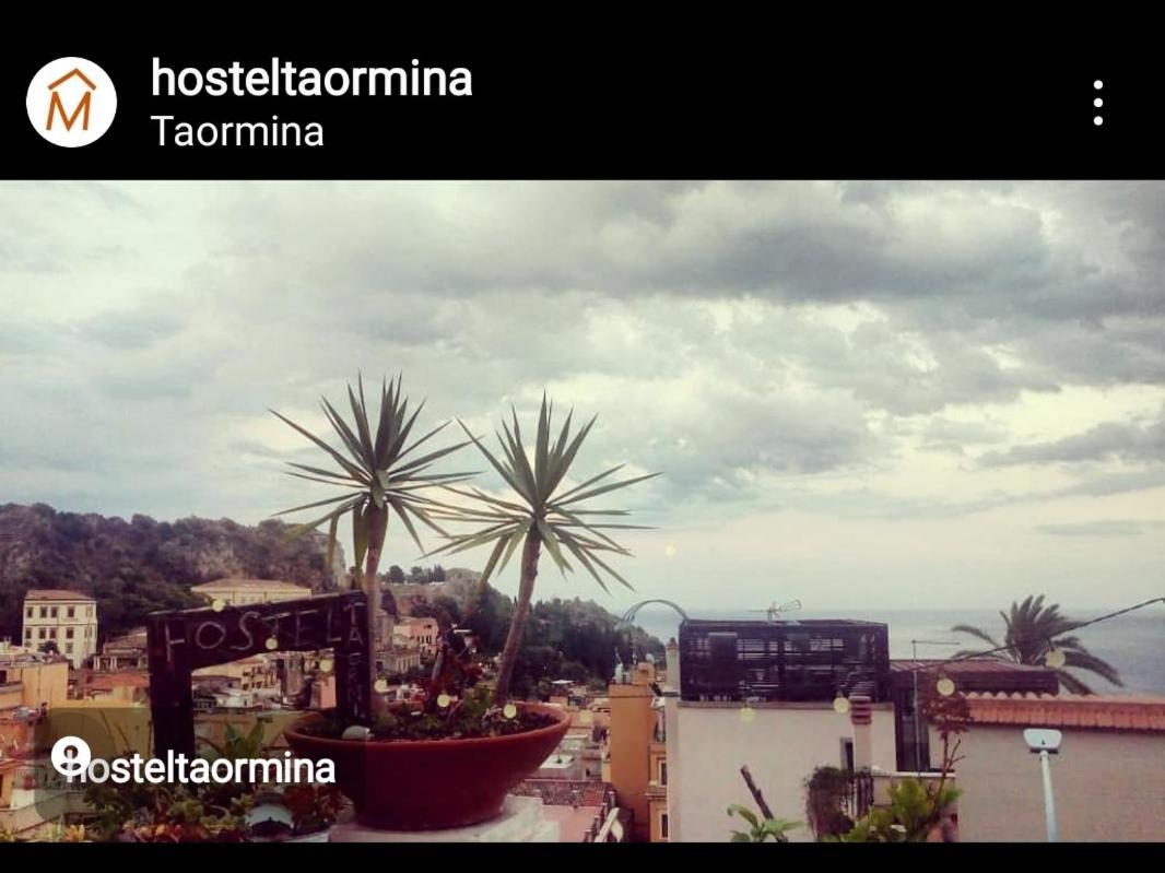 "Little Sicilian Home"-Room With A Private Bathroom & Kitchen -Fridge - And Shared A Beautiful Terrace On Hostel Taormina Center Luaran gambar