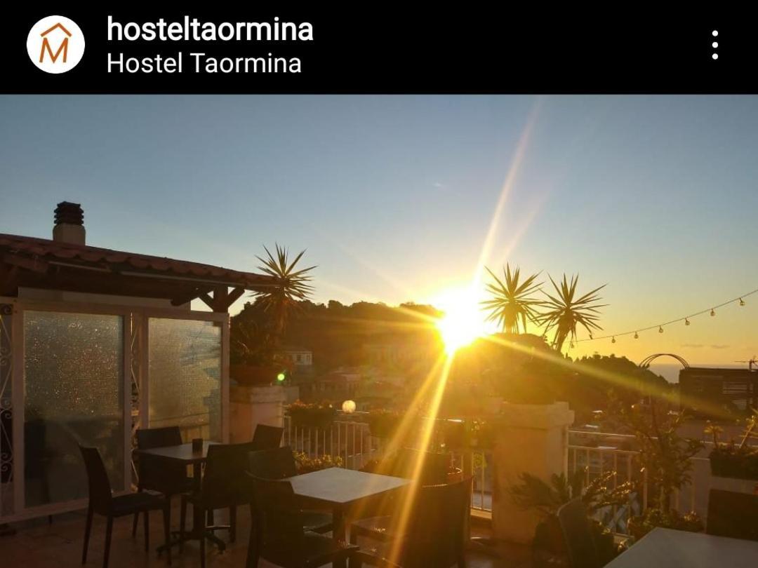 "Little Sicilian Home"-Room With A Private Bathroom & Kitchen -Fridge - And Shared A Beautiful Terrace On Hostel Taormina Center Luaran gambar
